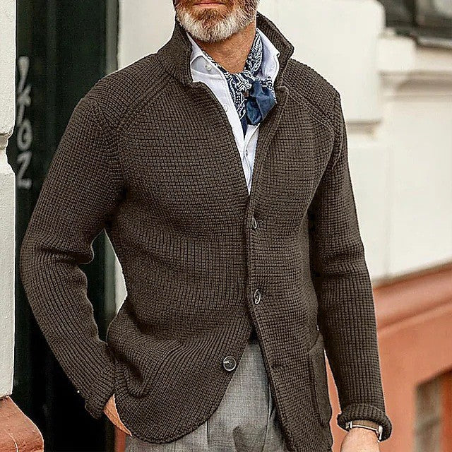 Cardigan de punto grueso para hombre con solapa abotonada