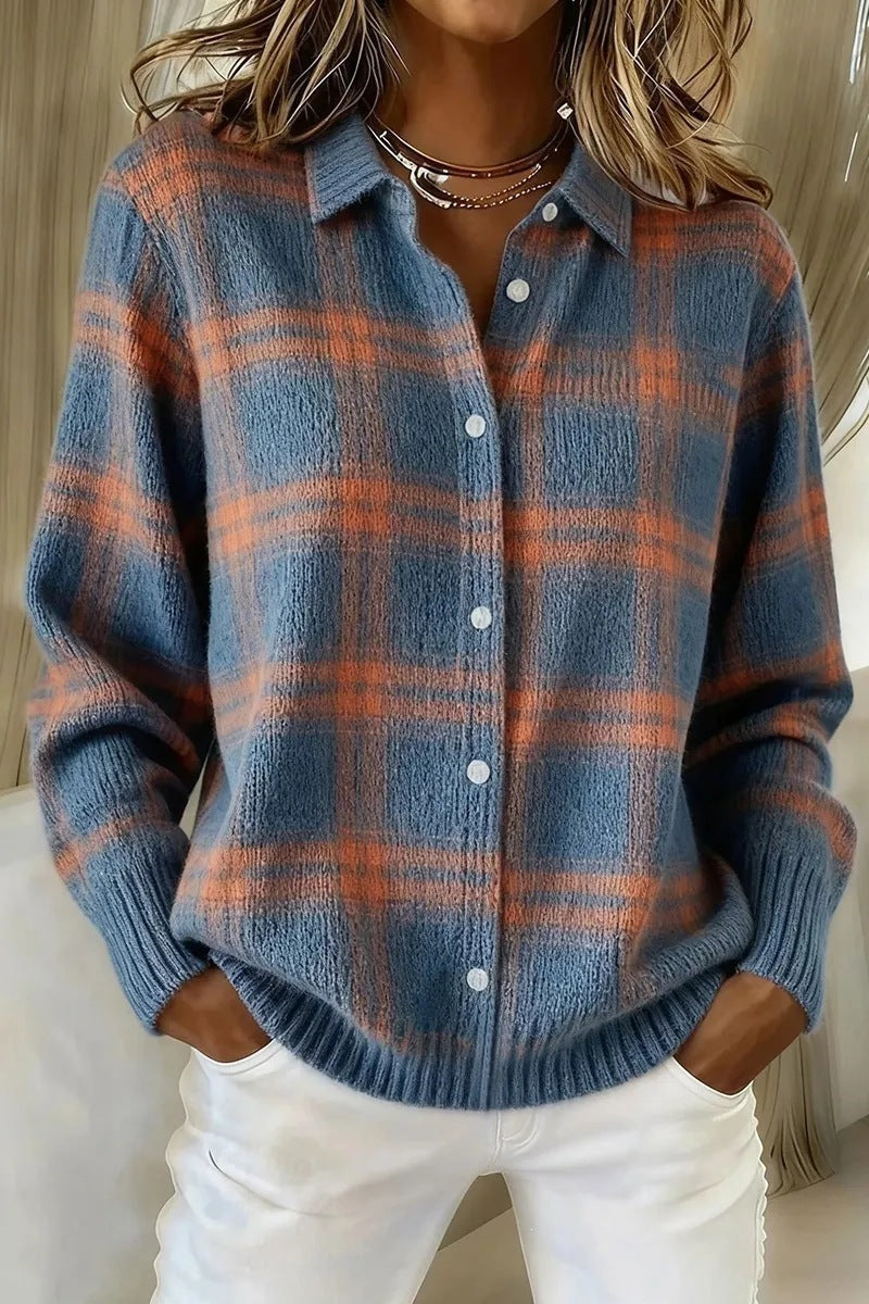 Cardigan tipo sueter y camisa de manga larga, holgado y casual, con estampado de cuadros.