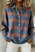 Cardigan tipo sueter y camisa de manga larga, holgado y casual, con estampado de cuadros.