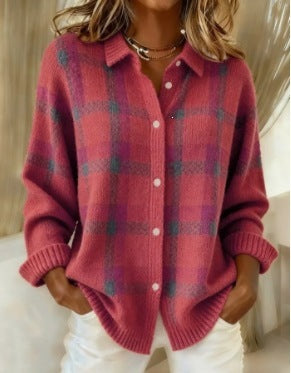 Cardigan tipo sueter y camisa de manga larga, holgado y casual, con estampado de cuadros.