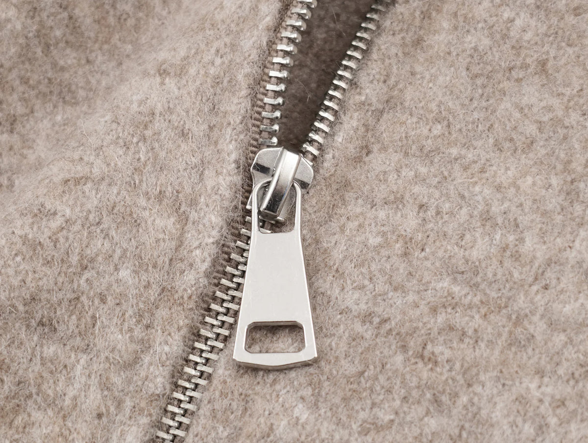 Hoodie tejido con detalle de lazo – Mujer