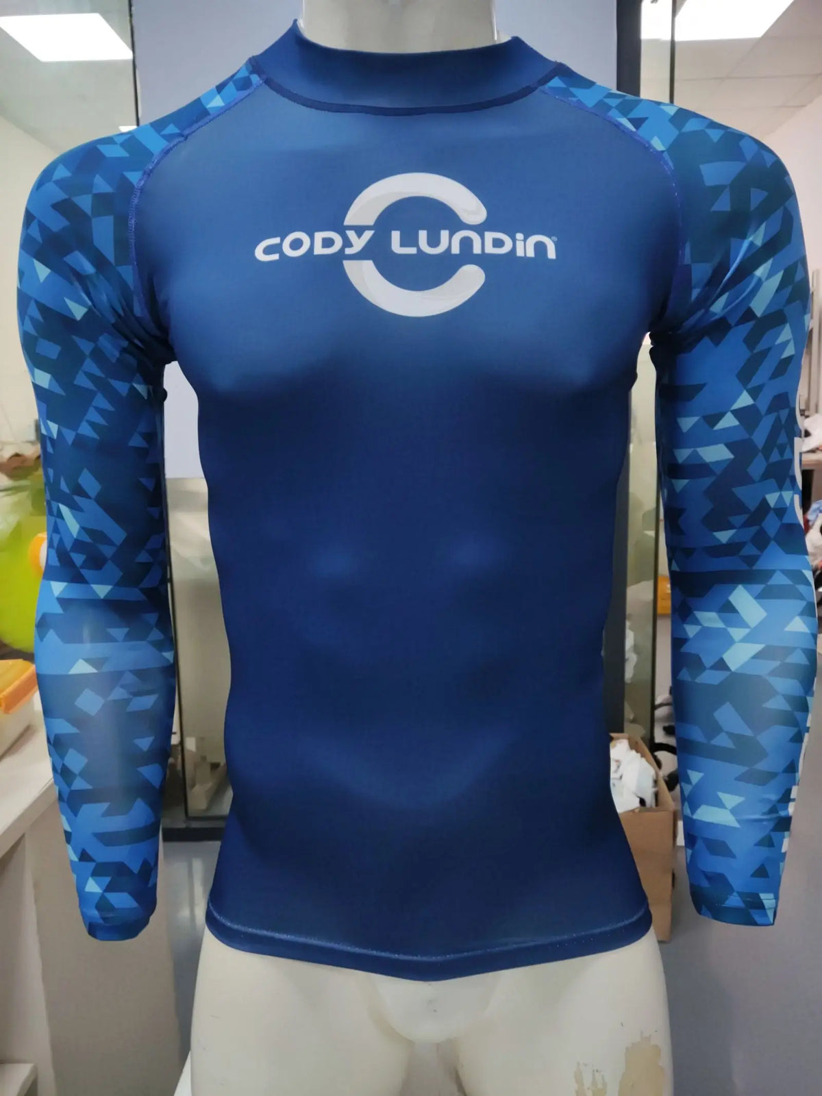 Traje de surf manga larga UPF 50+ – Protección solar y libertad de movimiento