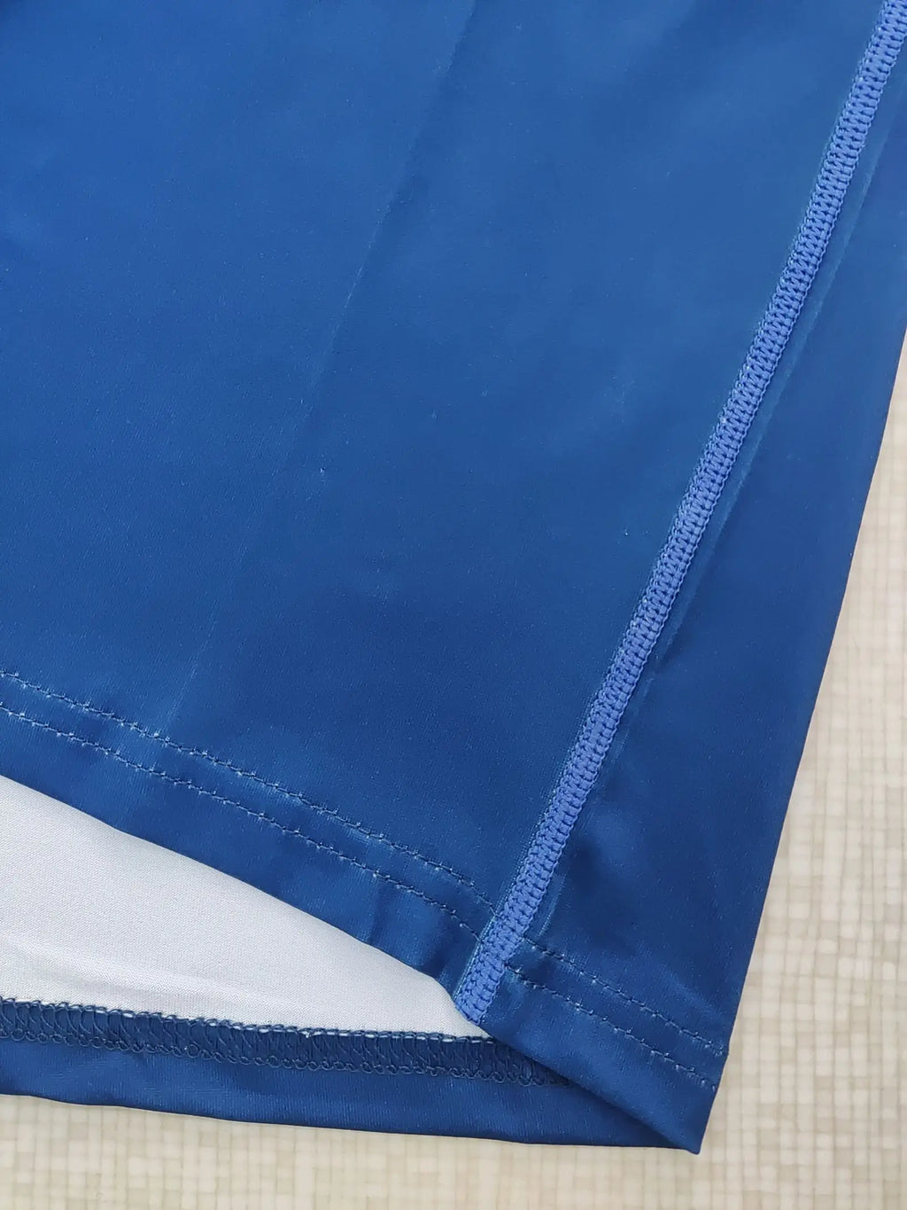 Traje de surf manga larga UPF 50+ – Protección solar y libertad de movimiento