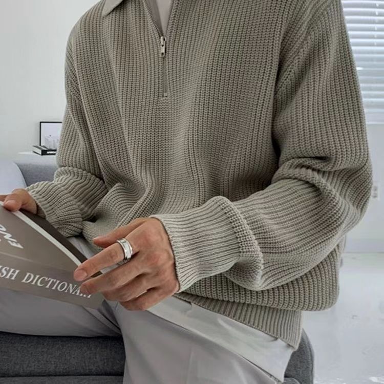 Sueter de hombre con cuello alzado y zipper